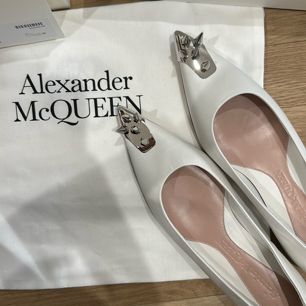 Alexander McQueen spike flats